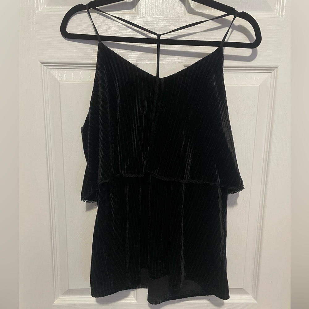 🌟5/$15🌟 Ro & De Black Velvet Cami Top